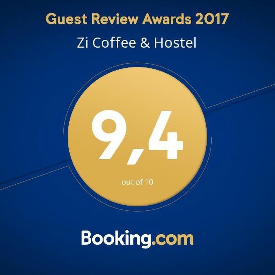 Zi Coffee & Hostel Дананг Екстериор снимка